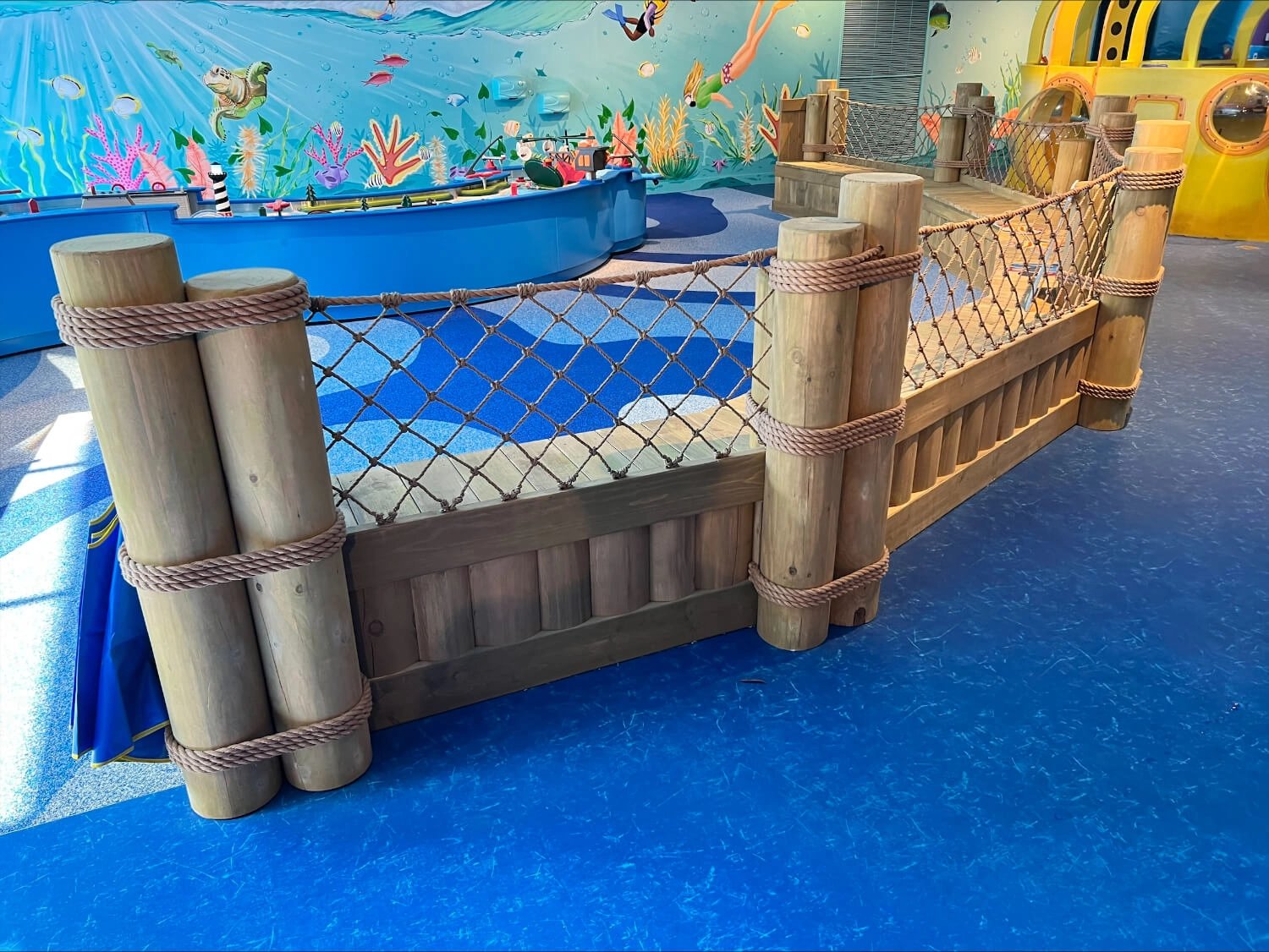 Marbles Kids Museum decorative nautical rope netting installation