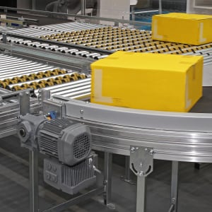 Conveyor netting installation