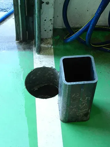 In-Ground Post Mounted Close Up